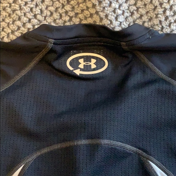 Men’s under Armour running shirt - Picture 6 of 6